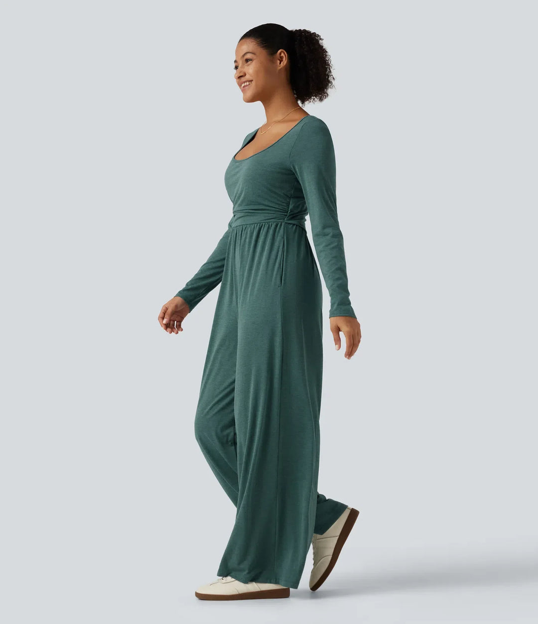 Djup rund halsringning långärmad inbyggd BH vida ben rynkat vardaglig jumpsuit med fickor-Easy Peezy Edition