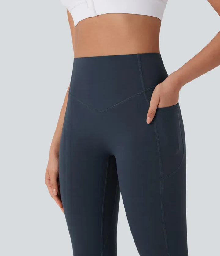 Halara UltraSculpt med hög midja och magkontroll rumplyftande rynklad ficka formande yogaleggings