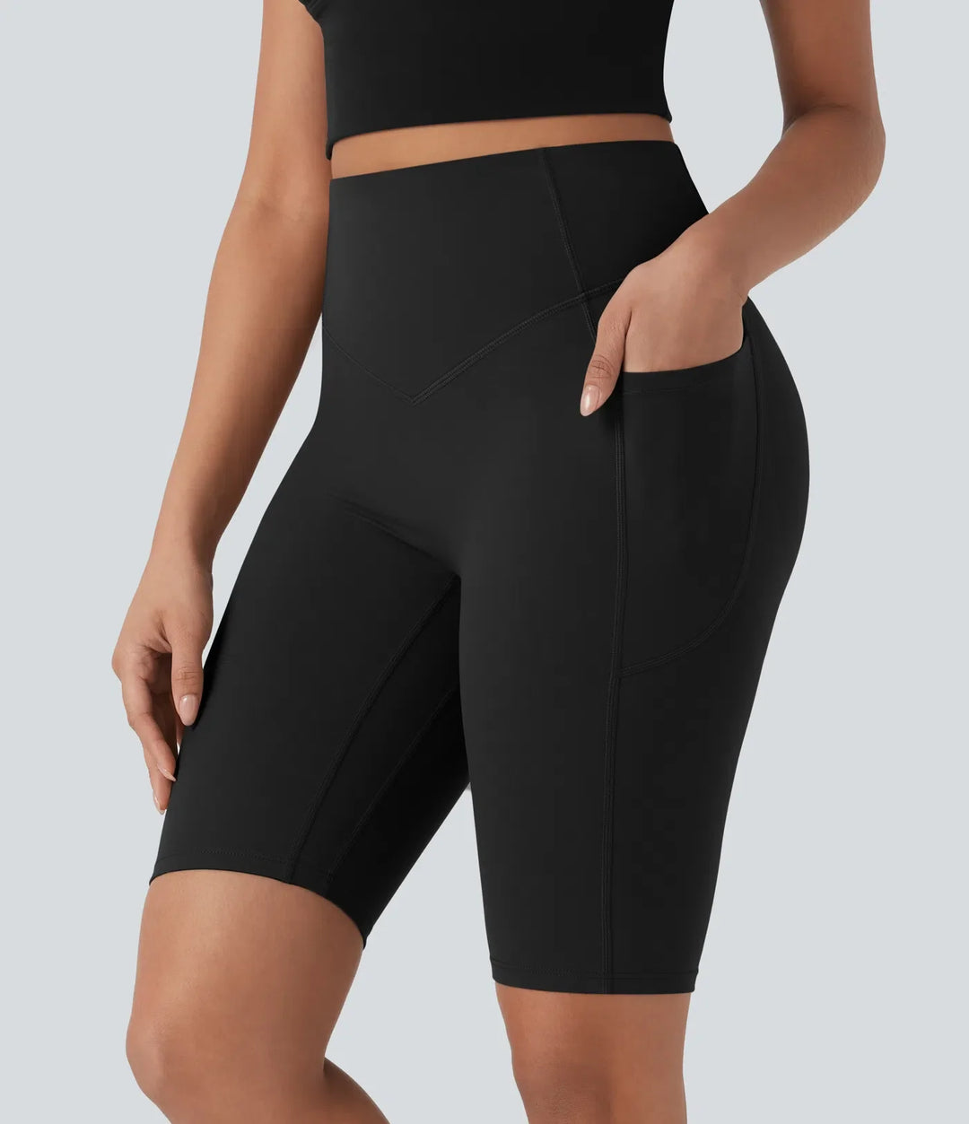 Halara UltraSculpt med hög midja scrunch-effekt rumplyftande magkontroll sidoficka formande träning cykelshorts 9&