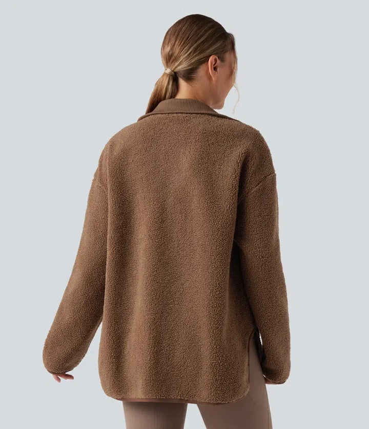Långärmad hög-låg rundad fåll träning sherpajacka med fickor
