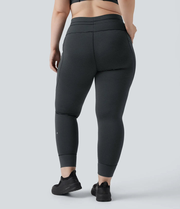 Med hög midja dragsko randig yoga leggings i plusstorlek med fickor