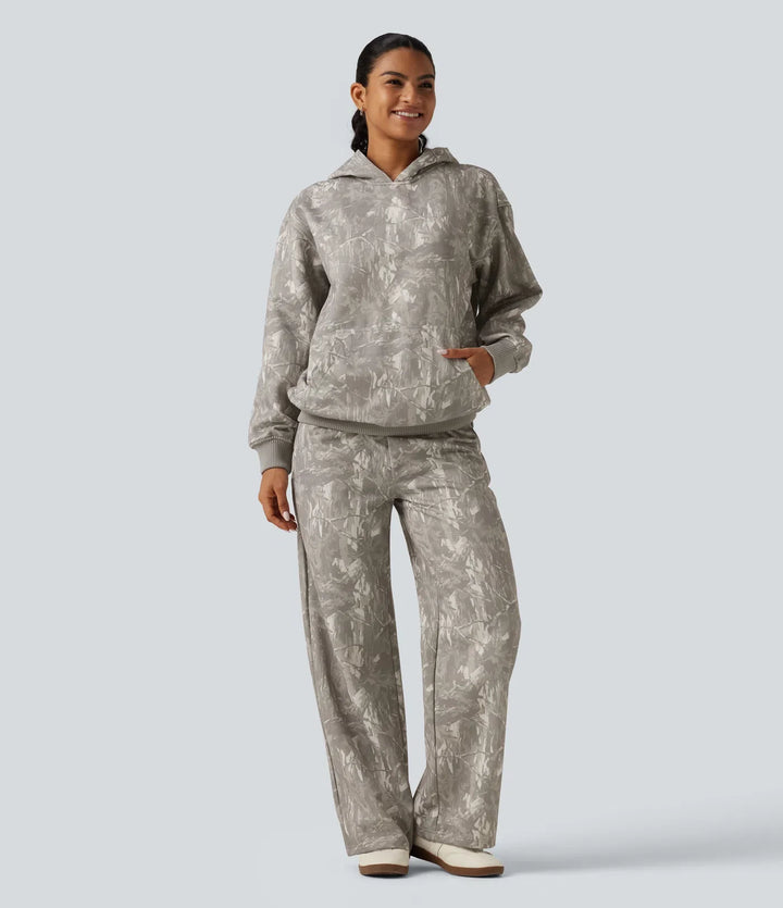 Medelhög midja raka ben mönstrad inner dragsko fleece vardaglig mjukisbyxor med fickor