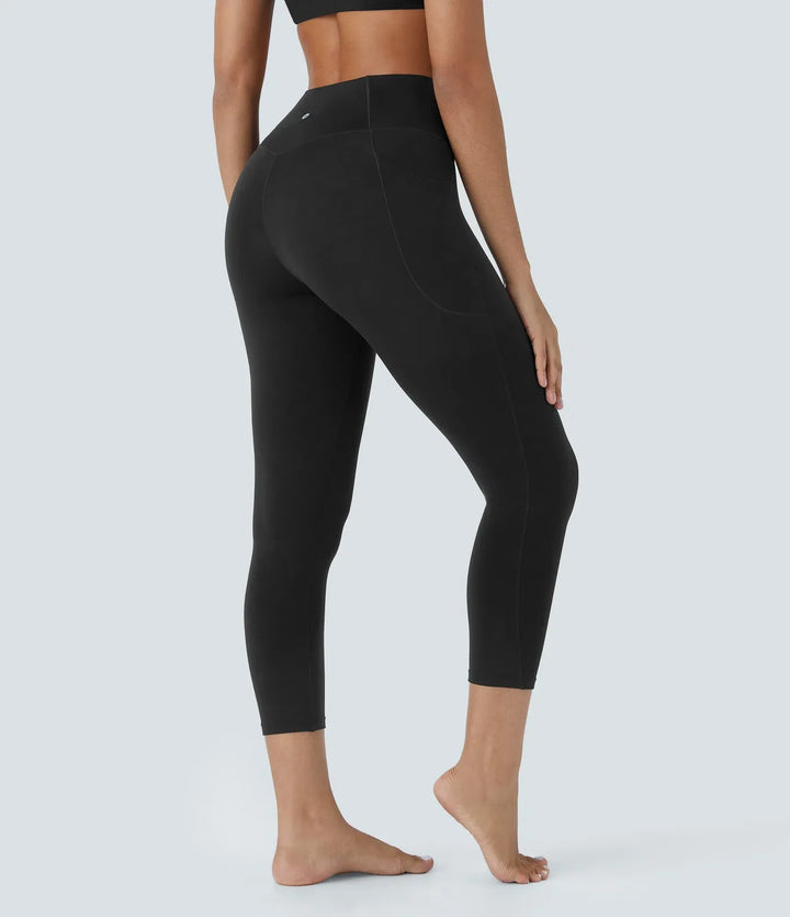 SoftlyZero högmidjad crossover ficka capri yogaleggings