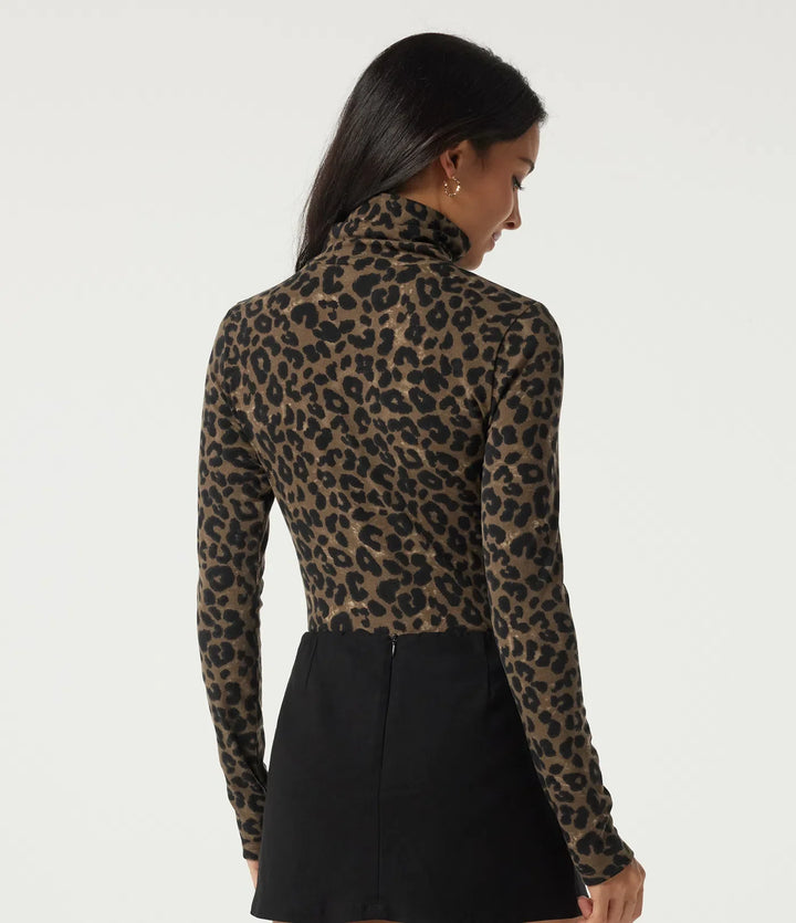 Lagerliknande halvpolo långärmad leopardmönster vardaglig T-shirt