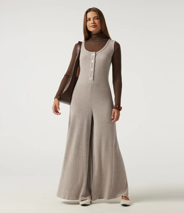 Ribbstickad U-ringad vida ben vardaglig jumpsuit med fickor