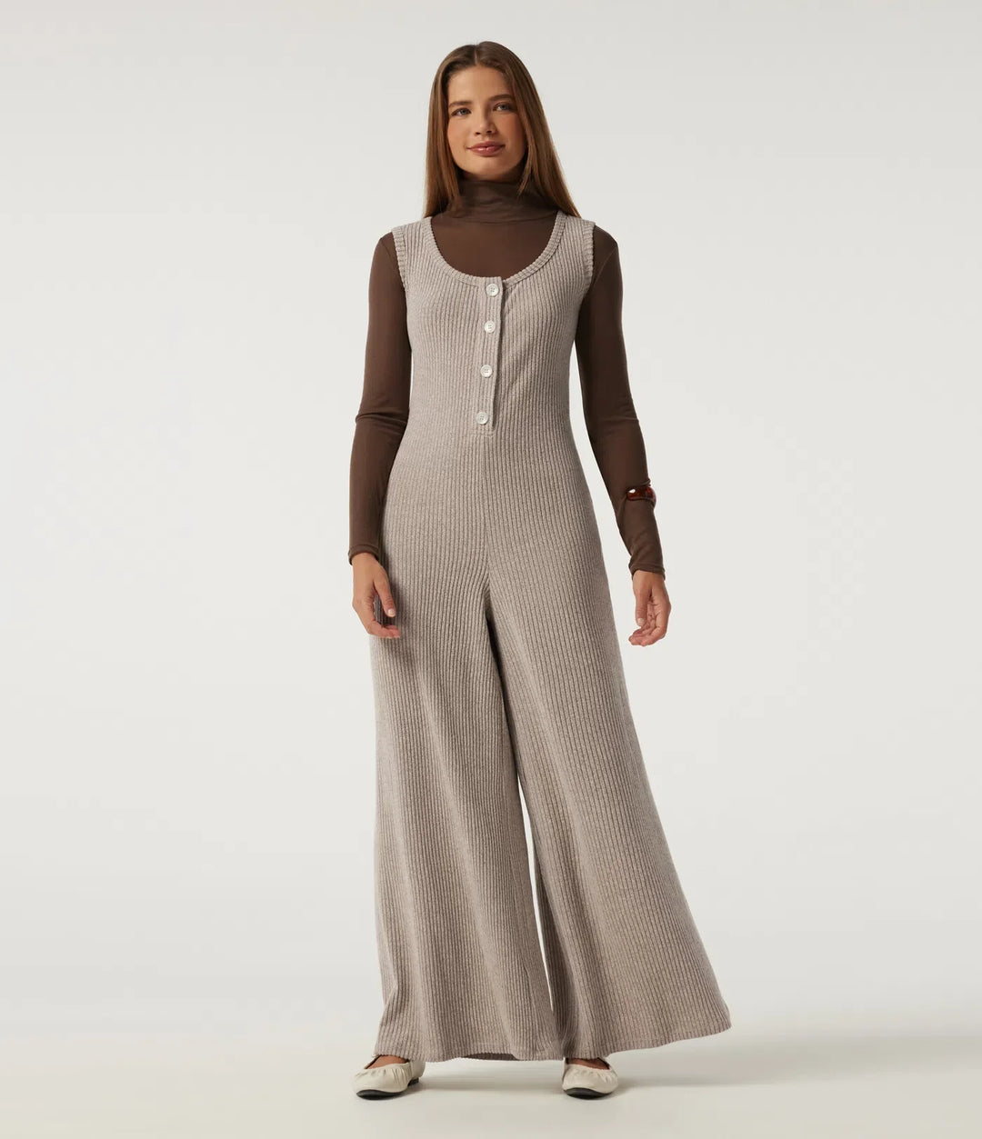 Ribbstickad U-ringad vida ben vardaglig jumpsuit med fickor