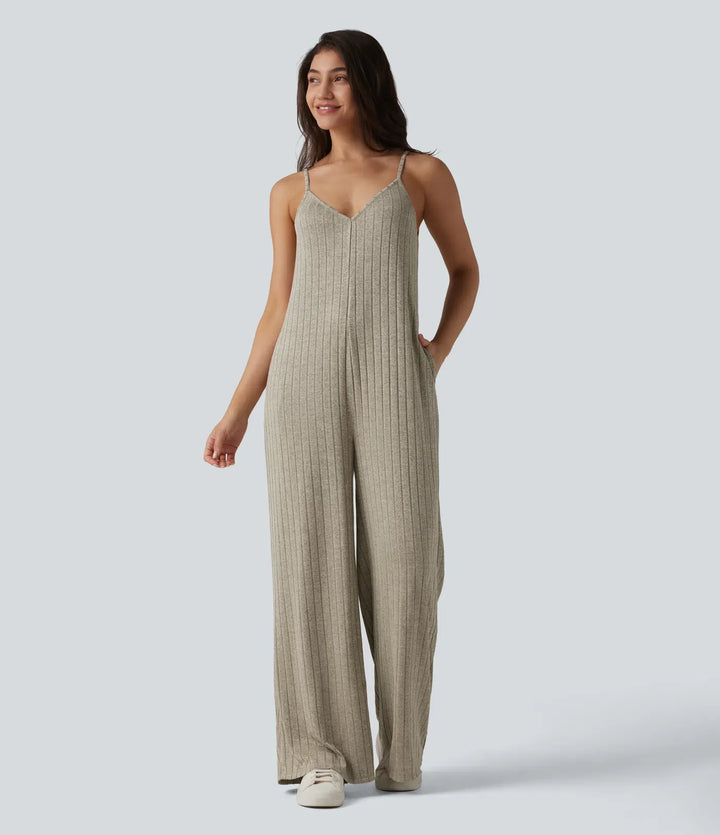Ribbstickad V-ringad vardaglig slip jumpsuit med fickor