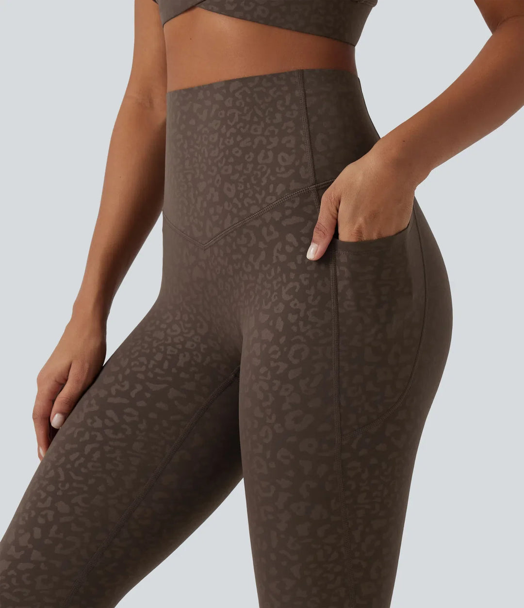 Lyckera UltraSculpt leopardmönster högmidjad magkontroll yogaleggings med fickor