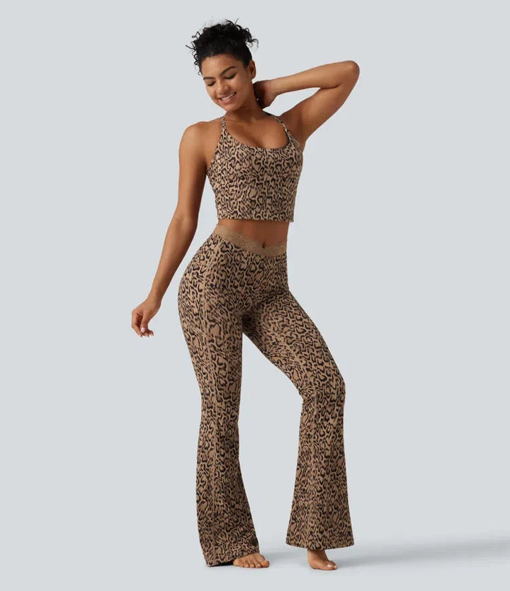 Halara UltraSculpt leopardmönstrad V-formad med hög midja kontrastspets yoga utsvängd leggings med fickor