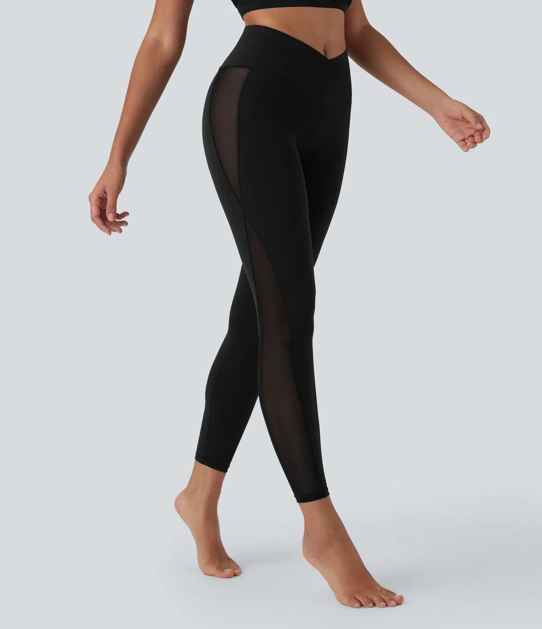 SoftlyZero crossover högmidjad kontrastmesh yogaleggings med ficka