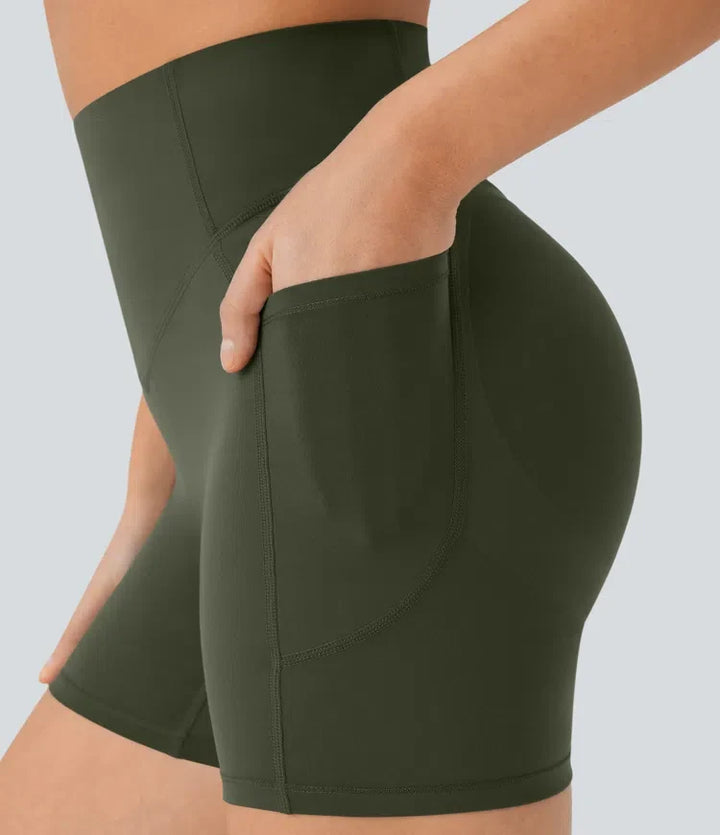 Halara UltraSculpt med hög midja scrunch-effekt rumplyftande magkontroll ficka formande träning cykelshorts 5&