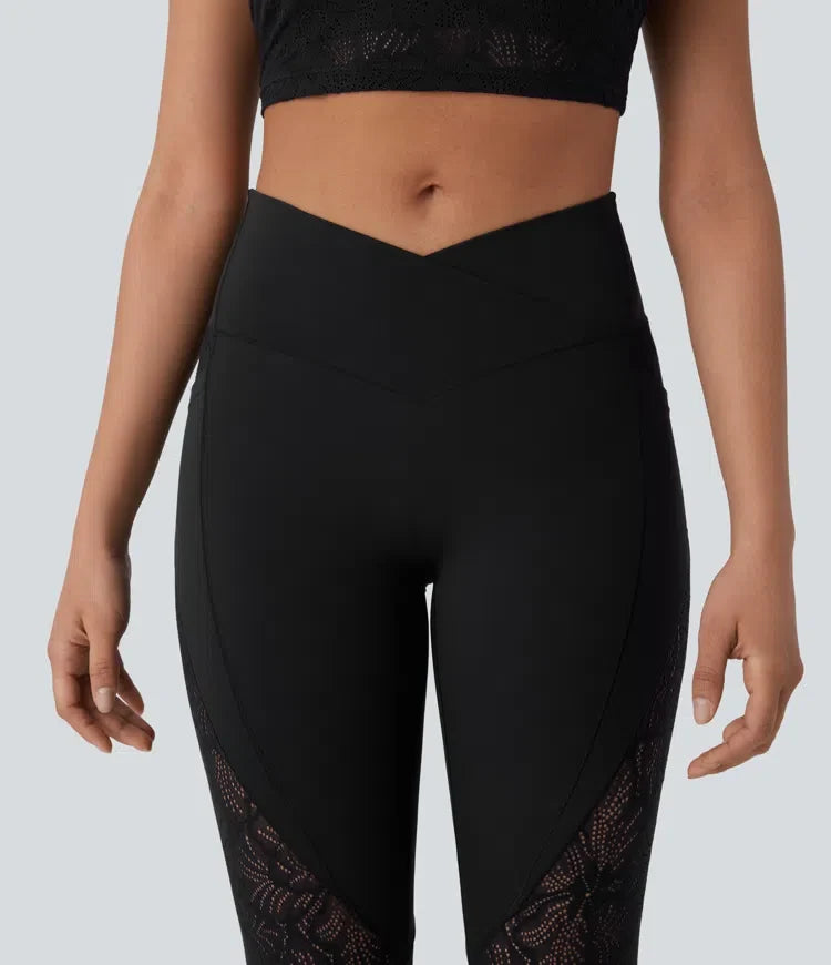 SoftlyZero högmidjad crossover ficka kontrastspets 7/8 yogaleggings