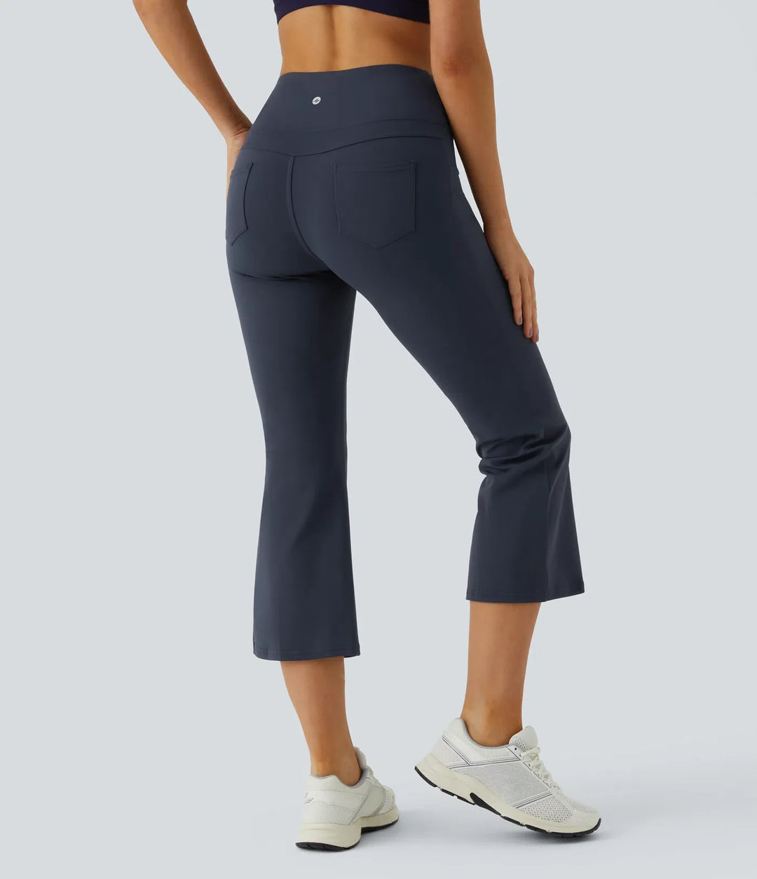 DayStretch med hög midja och ficka capri utsvängd yogaleggings
