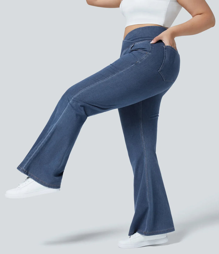 Halara Flex med hög midja, omlottmidja och ficka tvättad vardagsjeans i plusstorlek