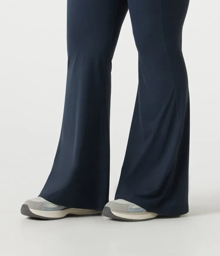 Halara UltraSculpt plusstorlek med hög midja scrunch-effekt rumplyftande magkontroll formande yoga utsvängd leggings med fickor