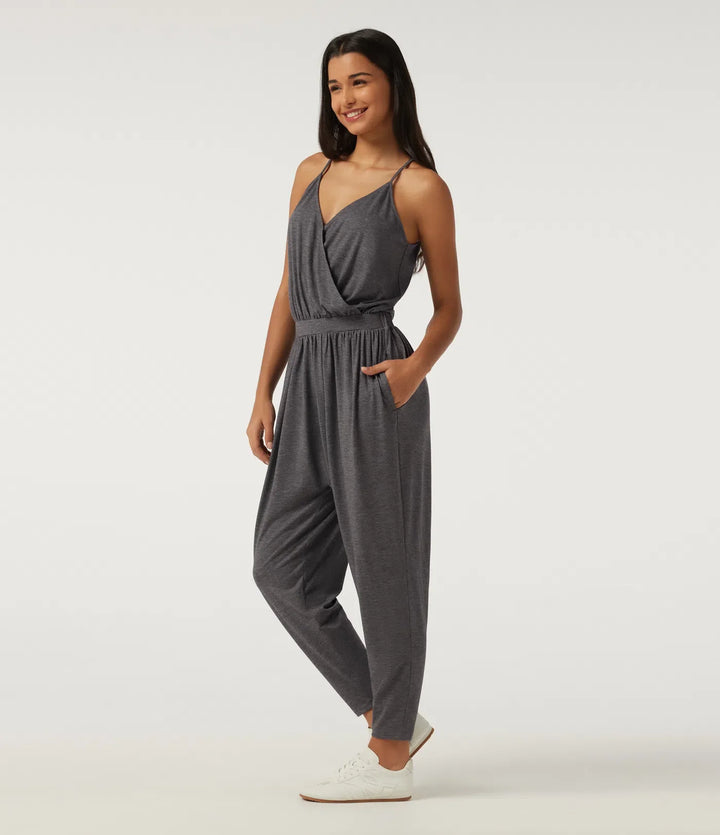 V-ringad ärmlös avsmalnande crossover vardaglig jumpsuit med fickor-Easy Peezy Edition