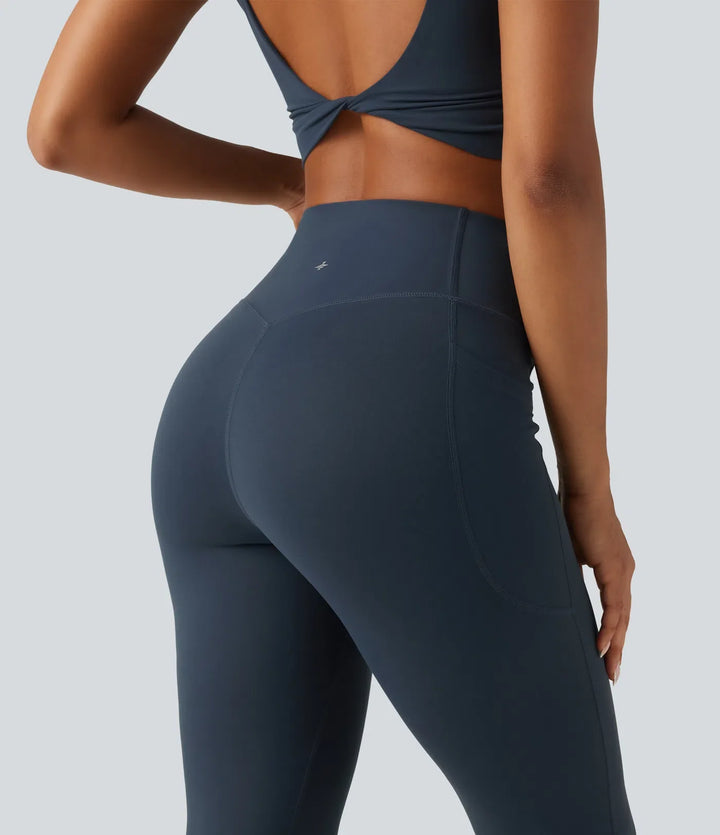 Halara UltraSculpt med hög midja omlott magkontroll utsvängd träningsleggings med fickor