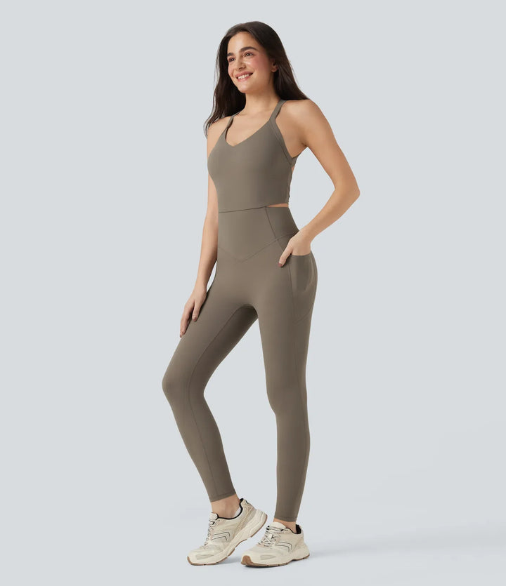 Halara UltraSculpt magkontroll träning jumpsuit med fickor – Easy Peezy-utgåva