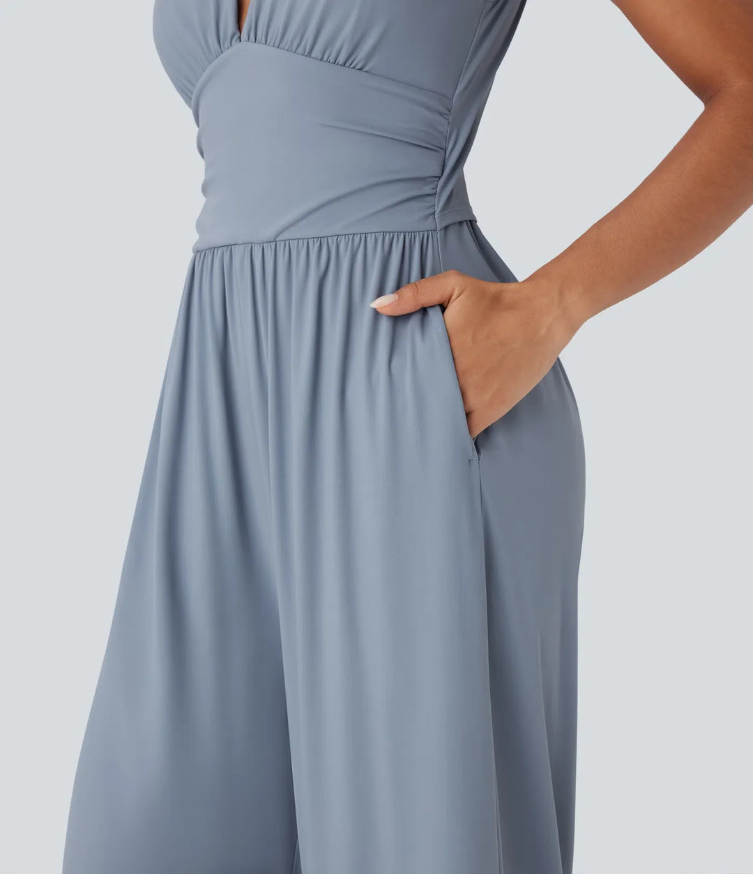 SoftlyZero luftig V-ringad ärmlös rynkat ficka InstantCool vardaglig jumpsuit-Easy Peezy