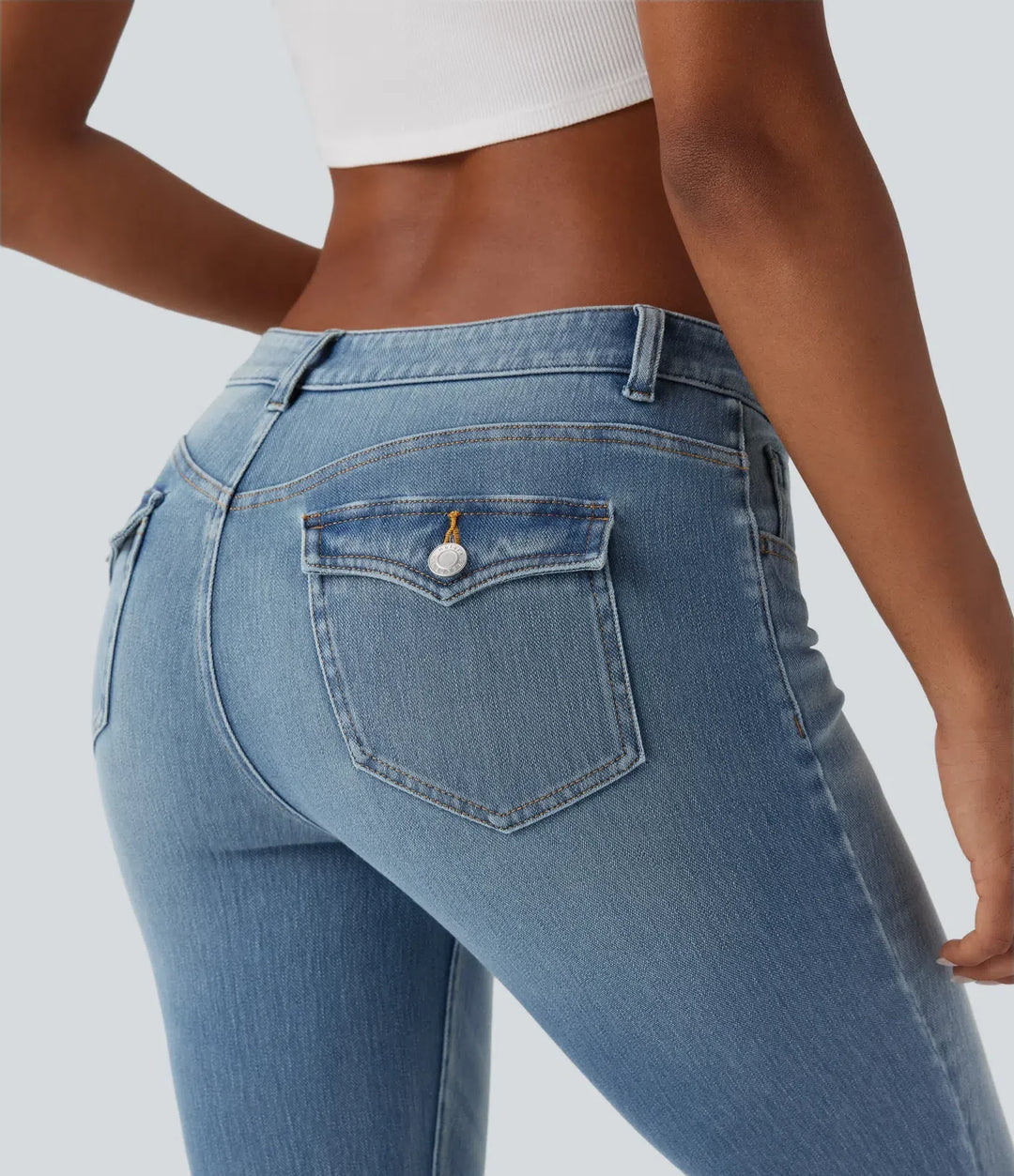 Halara Flex med låg midja för vardag smal jeans med fickor