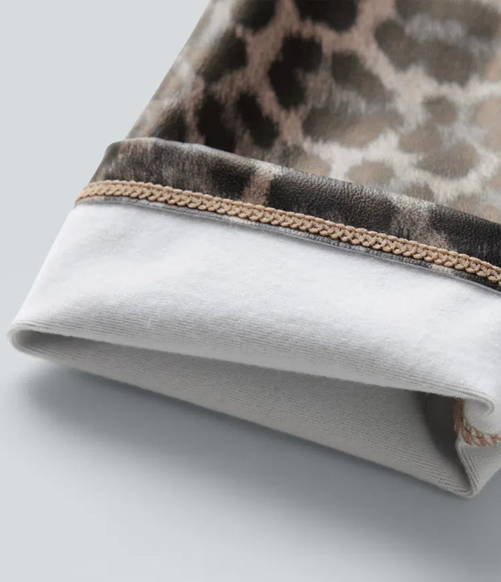 Med hög midja och magkontroll stretchig PU leopardmönstrad smal vardagsleggings med fickor