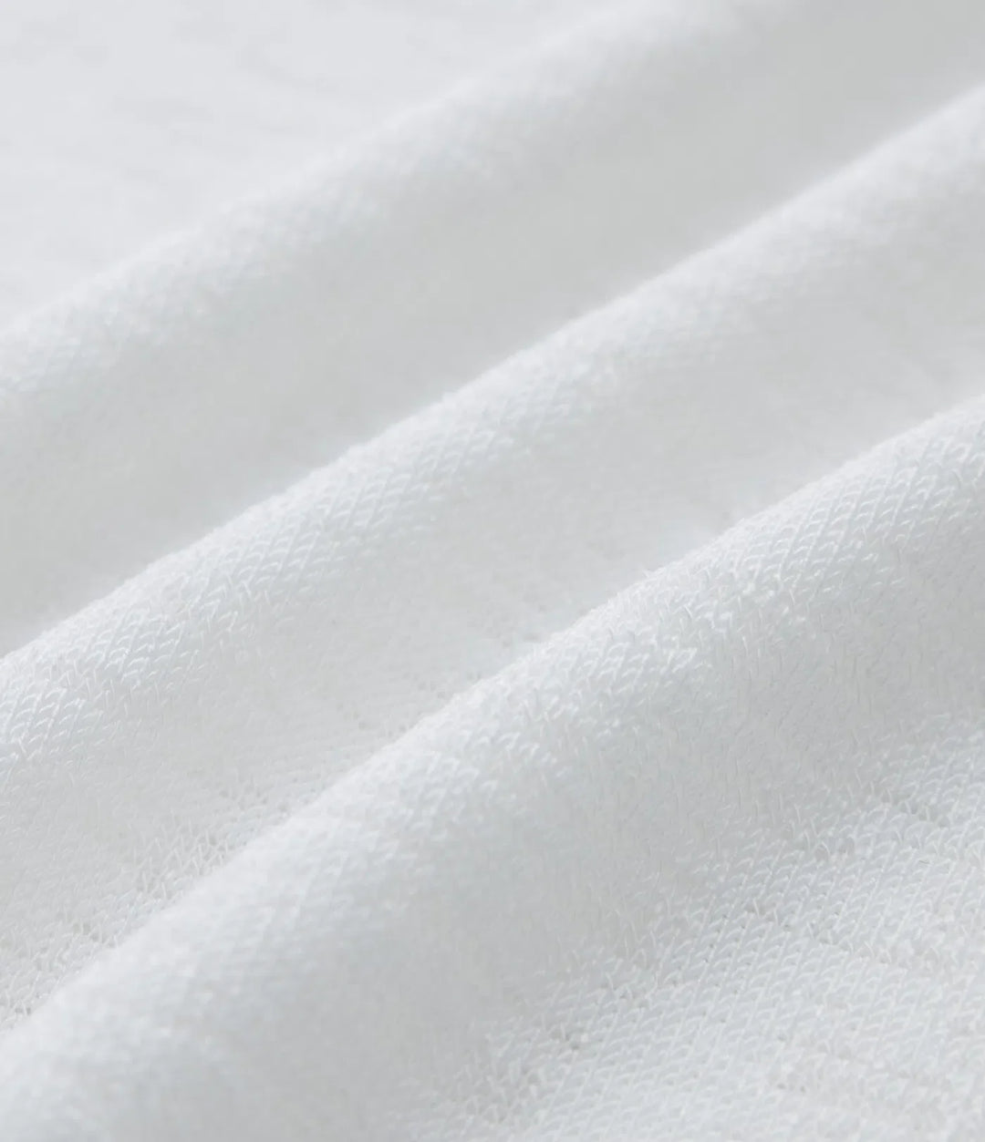 Halvtransparent enaxlad långärmad asymmetrisk fåll T-shirt för vardag