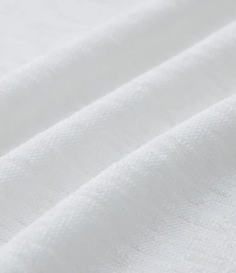 Halvtransparent enaxlad långärmad asymmetrisk fåll T-shirt för vardag