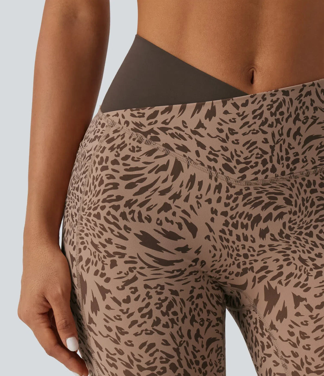 Lyckera UltraSculpt leopardmönster högmidjad crossover skinny yogaleggings med fickor