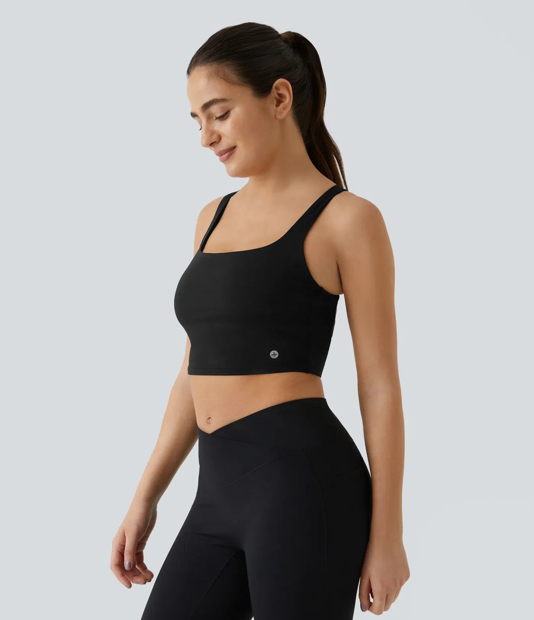 SoftlyZero luftig fyrkantig halsringning rygglös korsad croppad InstantCool yogalinne