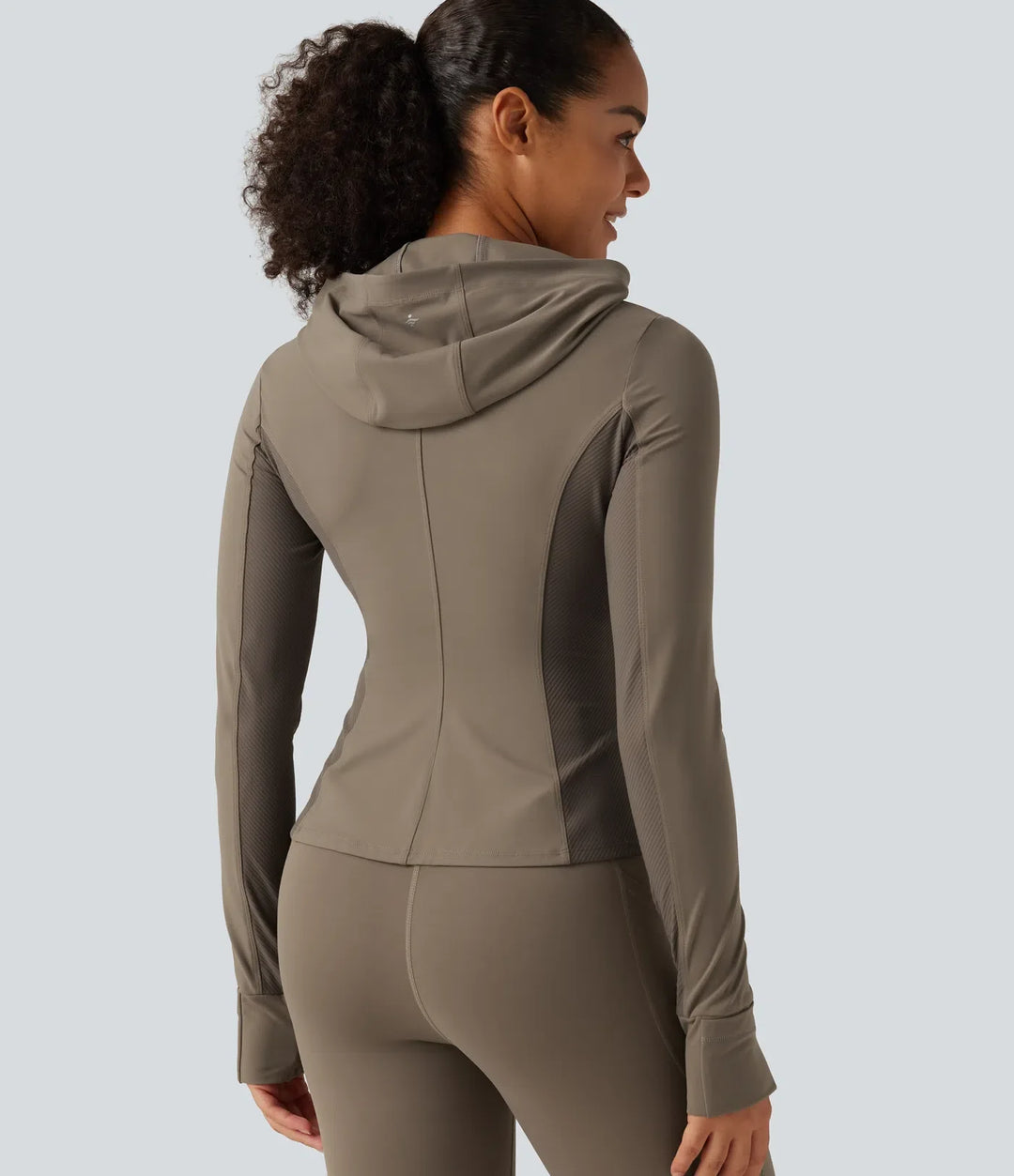 Lyckera UltraSculpt med huva långärmad volangfåll yoga träningsjacka med fickor och tumhål