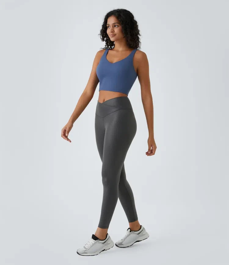 SoftlyZero konstläder omlottmodell med ficka folietryck stretchig vardagsleggings