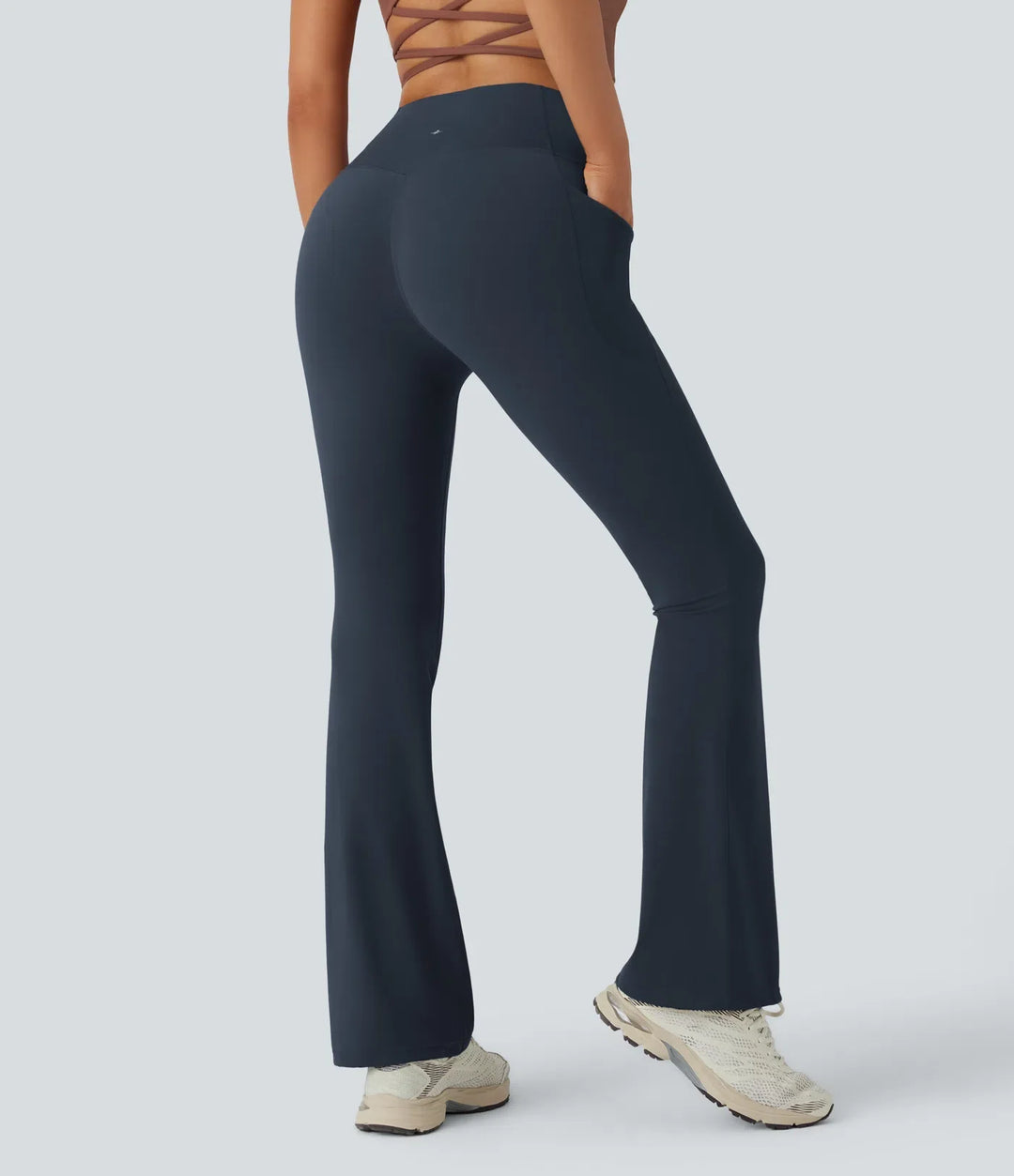 Lyckera UltraSculpt högmidjad magkontroll ficka formande yoga bootcut leggings