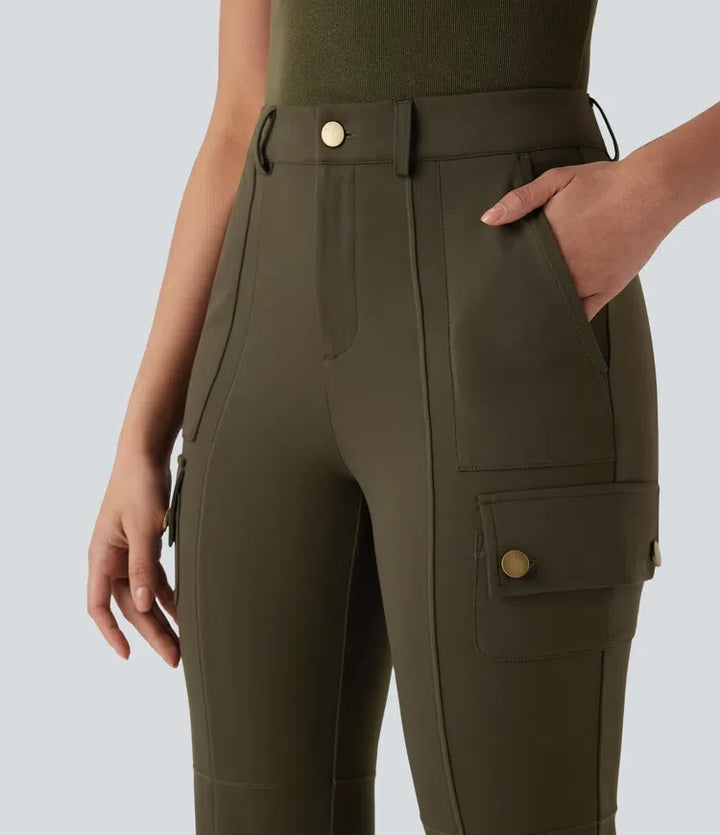 DayStretch med medelhög midja fickor vandring cargo bootcut byxor