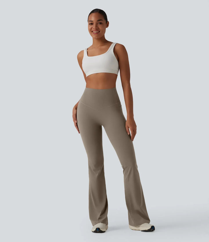 Lyckera UltraSculpt högmidjad magkontroll utsvängd yogaleggings med fickor