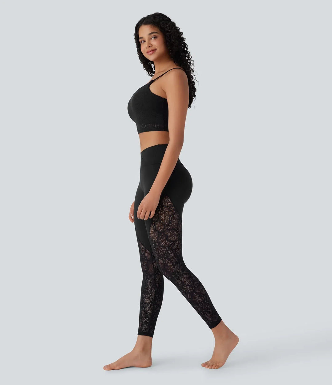 SoftlyZero högmidjad crossover ficka kontrastspets 7/8 yogaleggings