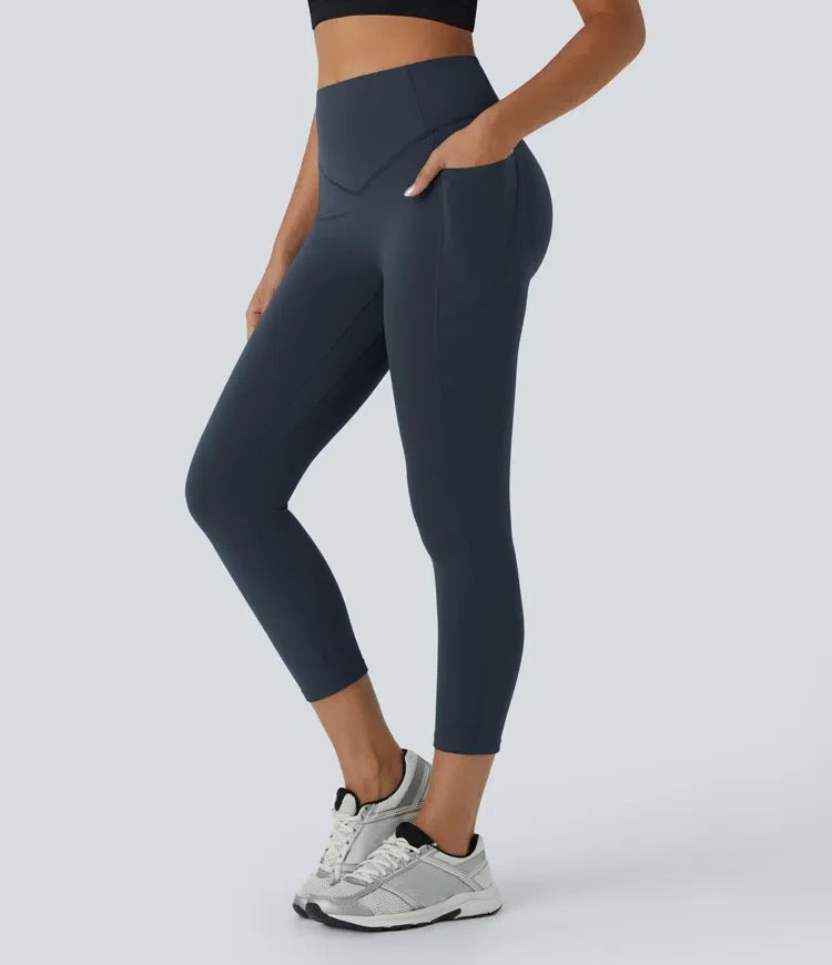Lyckera UltraSculpt högmidjad scrunch med rumplyft magkontroll ficka formande capri träningsleggings