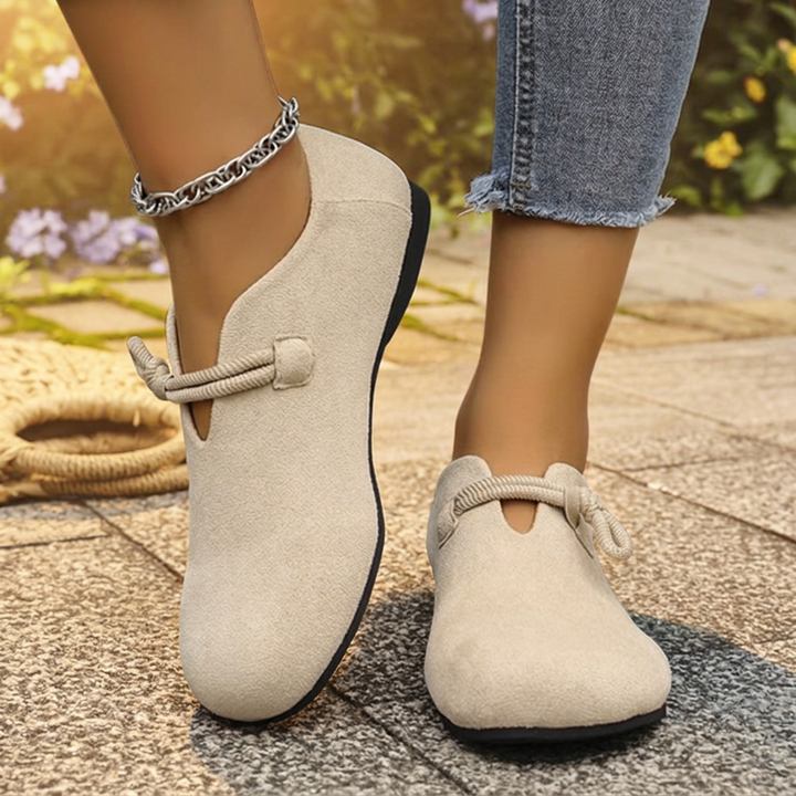 AVELINE KLASSISKA LÄDERLOAFERS