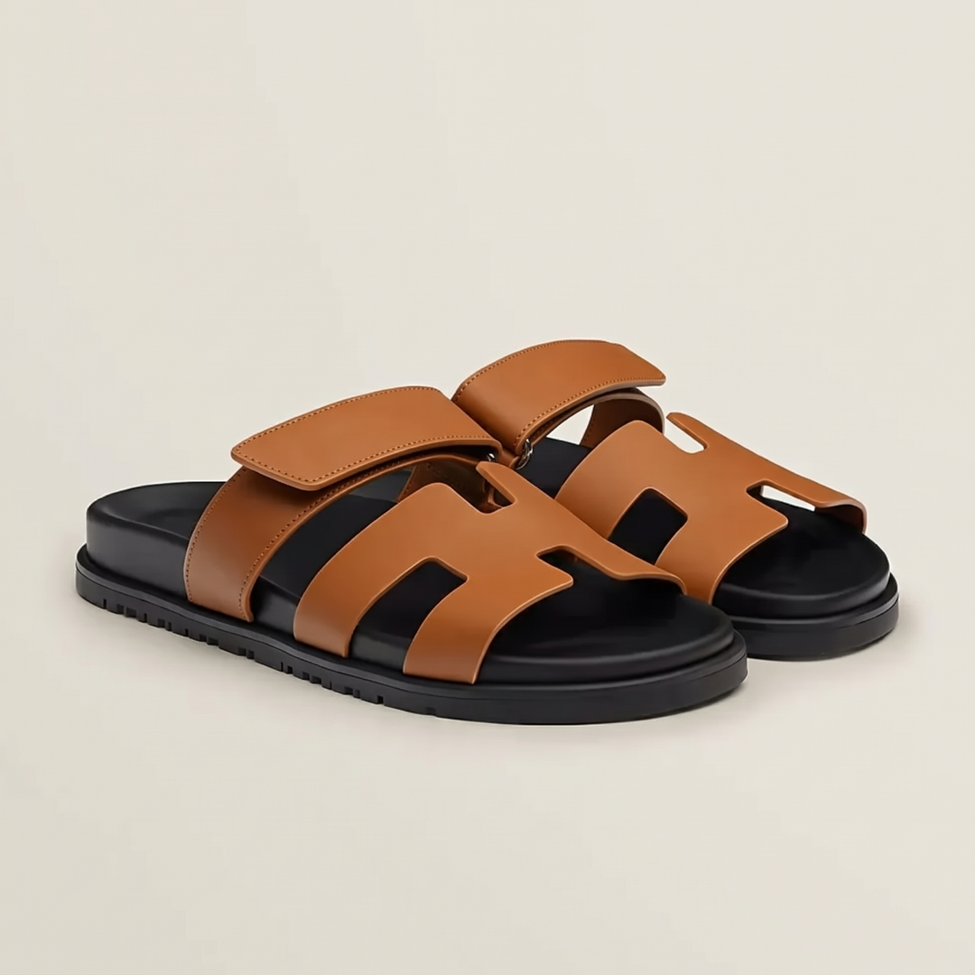 ELSPETH KLASSISKA SANDALER