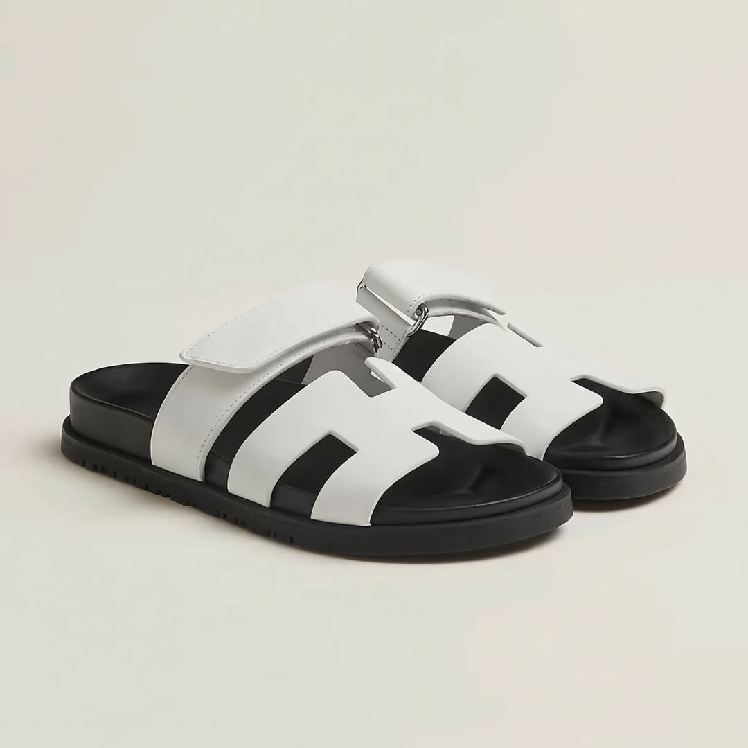 ELSPETH KLASSISKA SANDALER
