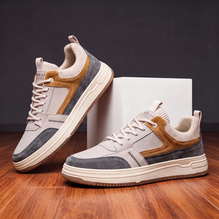 KINROSS PANELMÖSSADE SNEAKERS I MOCKA