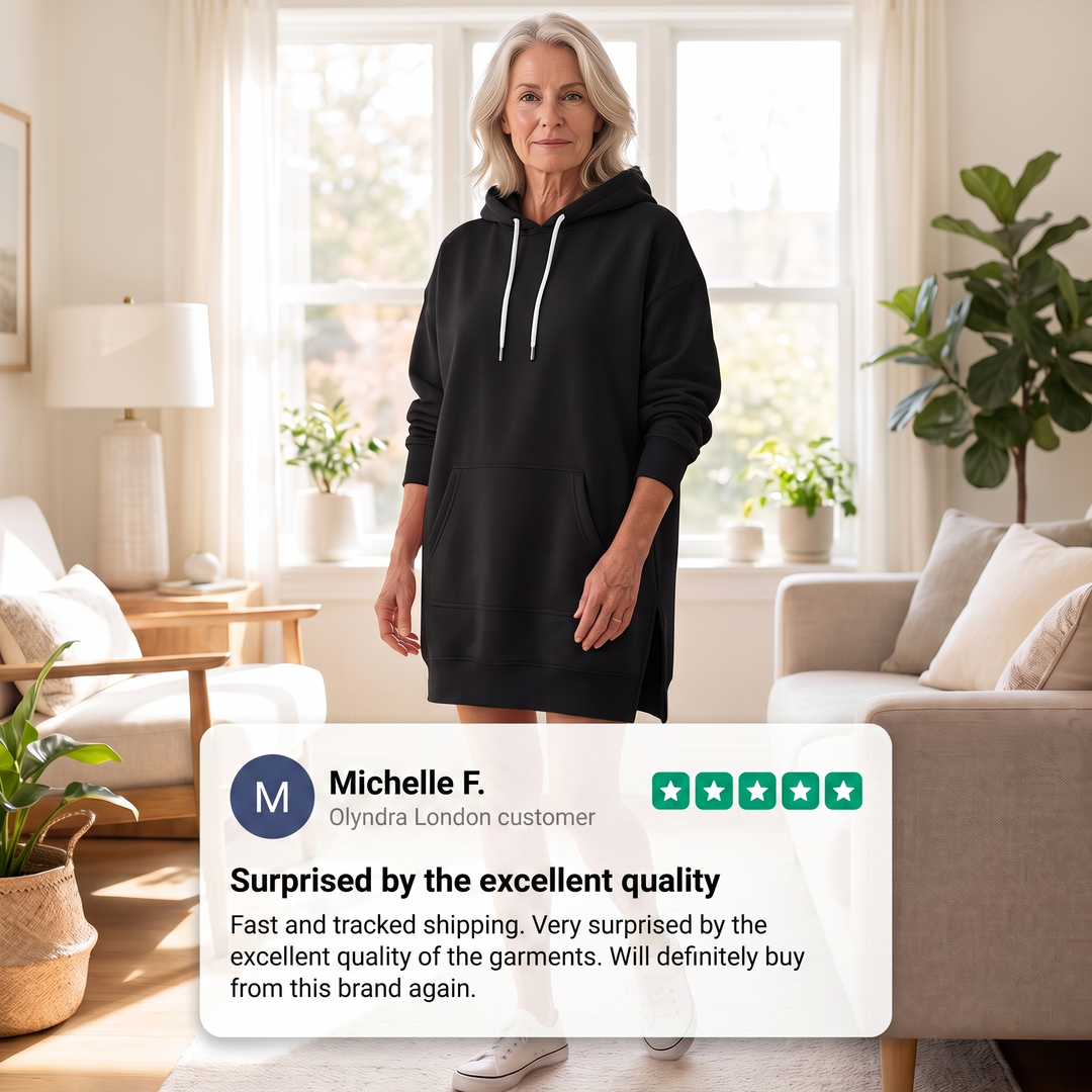 AVELMERE MJUK FLEECE HOODIEKLÄNNING